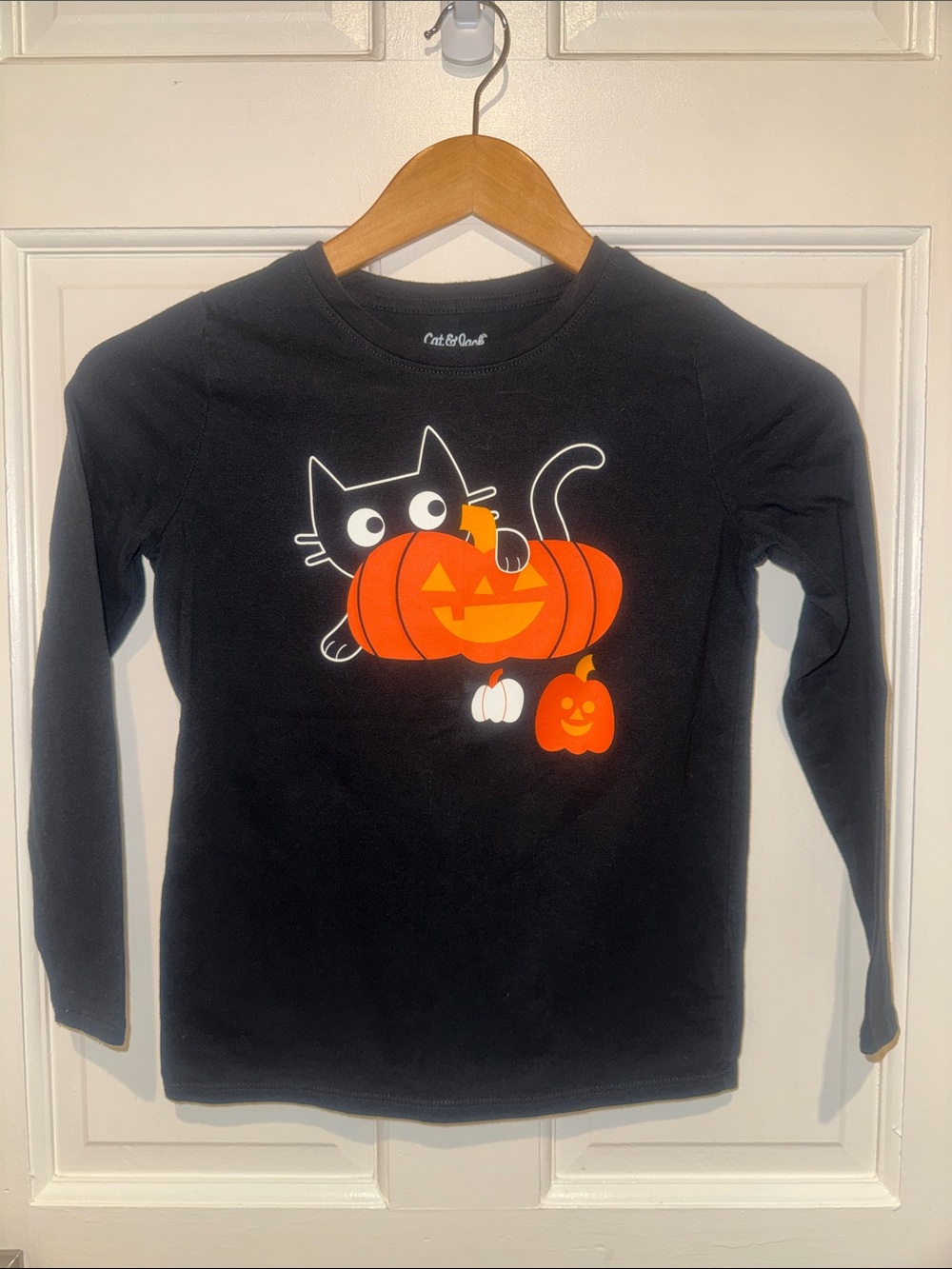 Cat & Jack Black Long-Sleeve Halloween Pumpkin & Cat Tee size M 7/8